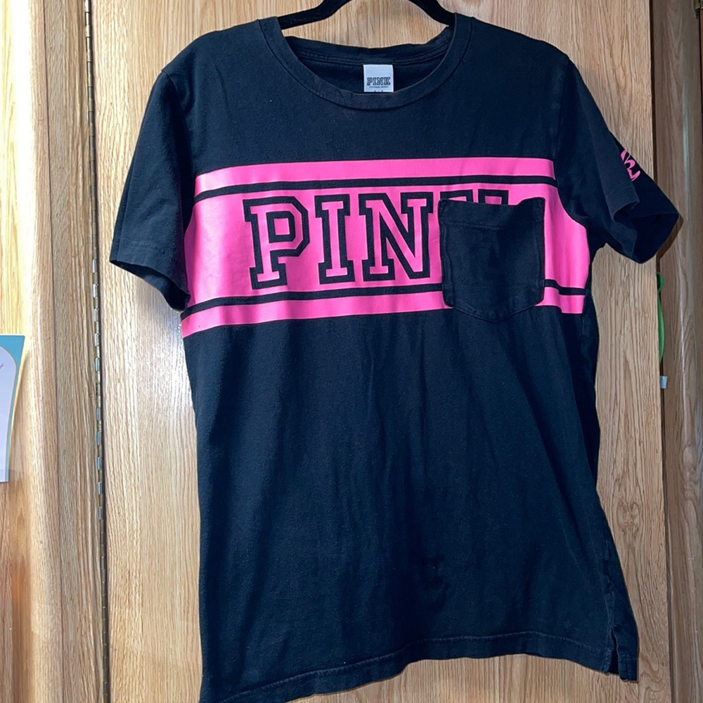 PINK T-shirt